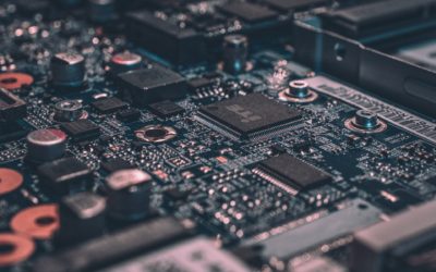 How Hardware And Software Work Together?
